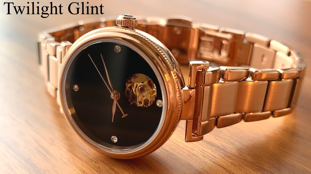 世界中で1％しか存在しない女性用の自動巻き機械式腕時計。 あなたに